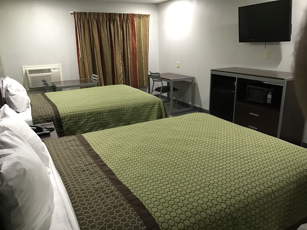 Scottish Inn And Suites トンボール エクステリア 写真